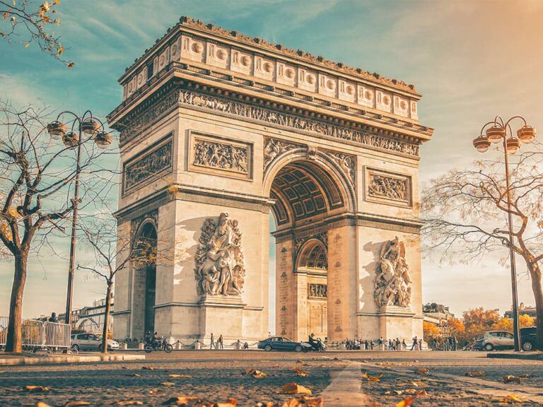 arc de triomphe paris